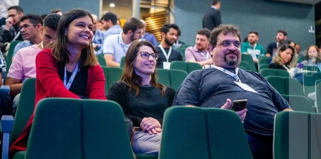 Plateia durante uma apresentação